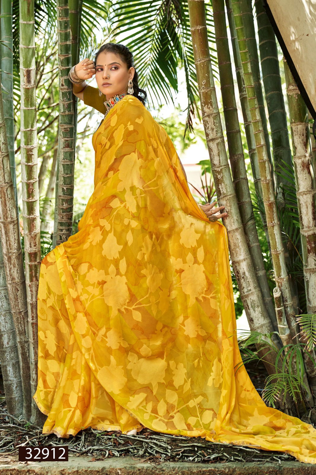 Shantipriya By Vallabhi Moss Brasso Printed Surat Saree Wholesale Market